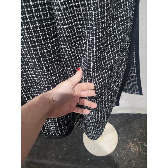 Maggie Barnes SZ 20W Suit Jacket Open Front Tweed Black White NEW Business - Picture 3 of 10